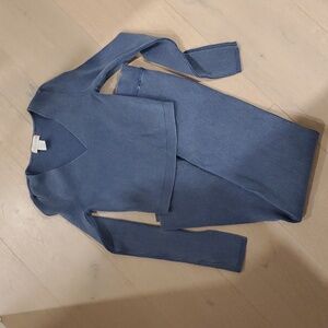 House of Harlow-stunning ribbed denim blue long sleeve top/ maxi skirt knit set
